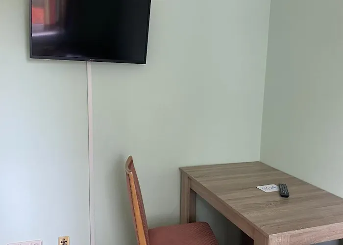 Fruehstueckspension Stefanie Oda ve Kahvaltı
